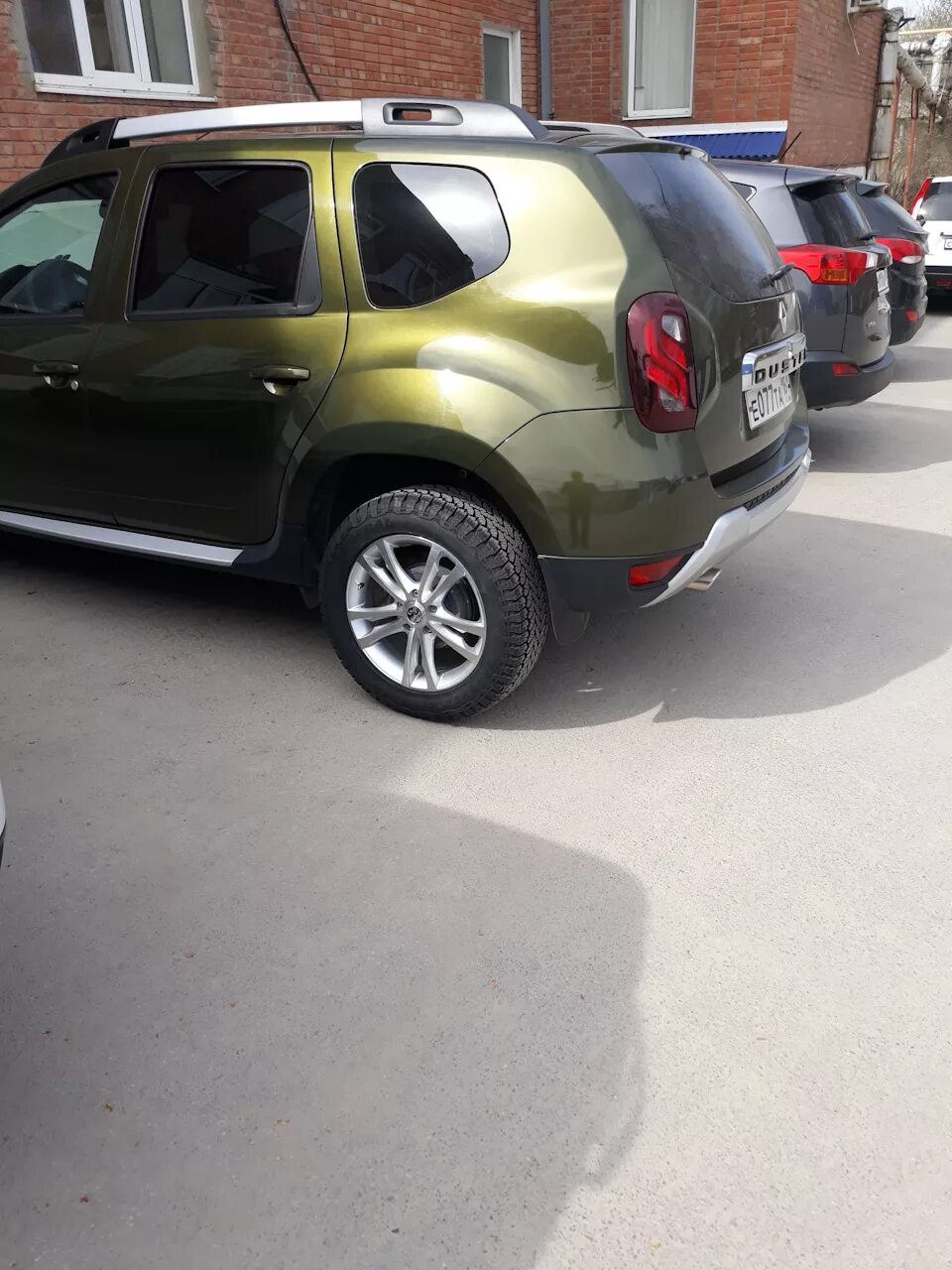 Литье рено дастер. Диски на рено дастер r17. renault duster r17. renault duster r18. рено дастер r18.