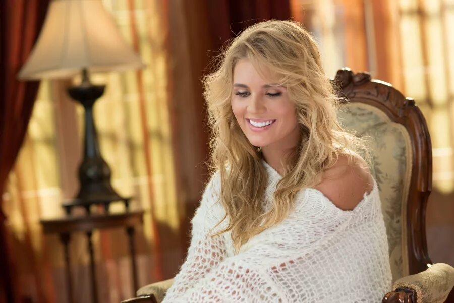 старшая дочь валерии. дочь валерии анна. старшая дочь валерии. валерия и анна шульгина дочь. дочка валерии анна шульгина.