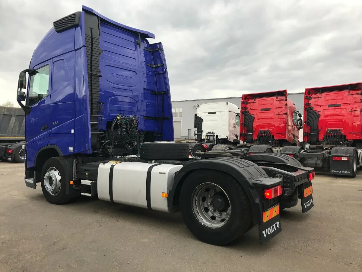 Седельный тягач Скания. Volvo FH 6x4 седельный тягач. 174483 Седельный тягач. Тягач седельный Скания + площадка. Куплю седельный тягач москва