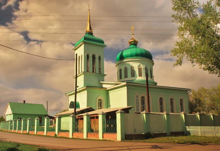 Храм Шалоболино Свято Троицкий. Церковь Троицкая Шалоболино. Свято-Троицкая Церковь Минусинск. Шалоболино Курагинский район. Свято троицкий храм село