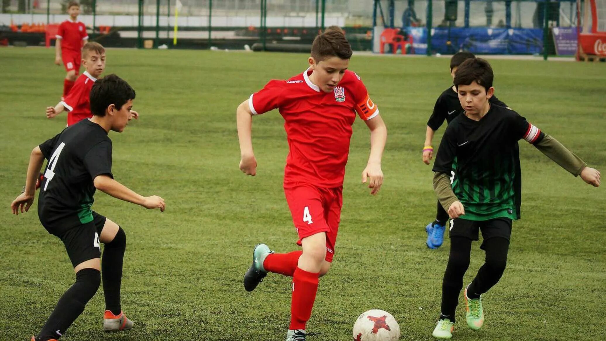 Турнир по футболу в Сочи сейчас. Детский футбол в Абхазии. ФК Рица.