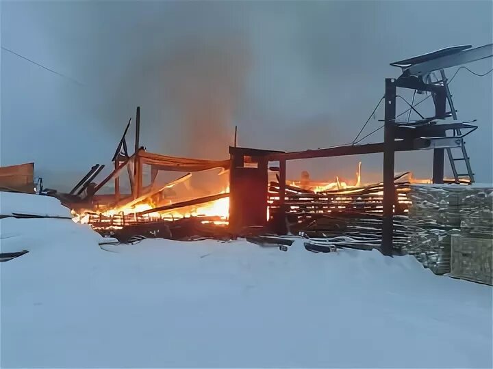 Канадей Ульяновская область Николаевский район. Усть Табаска пилорама. Пожар в тат Саймане. В Кинешме сгорела пилорама. Погода в канадее в николаевском