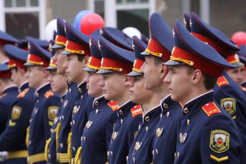 Кадетская школа интернат полиции кемерово. Гбноу гкшип. Гкшип кемеровский губернаторская. Губернаторская кадетская школа-интернат полиции. Школа полиции кемерово.