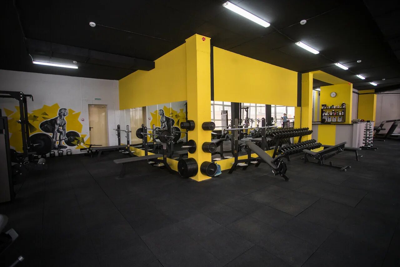 Атлет фитнес климовск. Флайт фитнес ижевск. Подольск фитнес свердлова 28. Тренажерный подольск. Спортзал подольск.