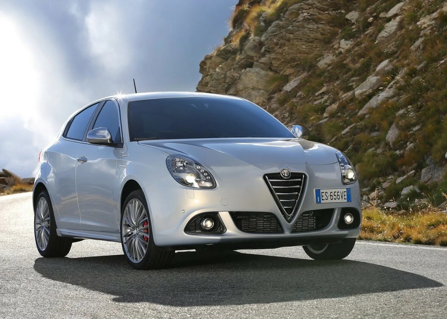 Alfa romeo хетч. Alfa romeo 156 wallpaper. Альфа ромео 134. Alfa romeo 147 937. Alfa romeo giulietta, 2013.