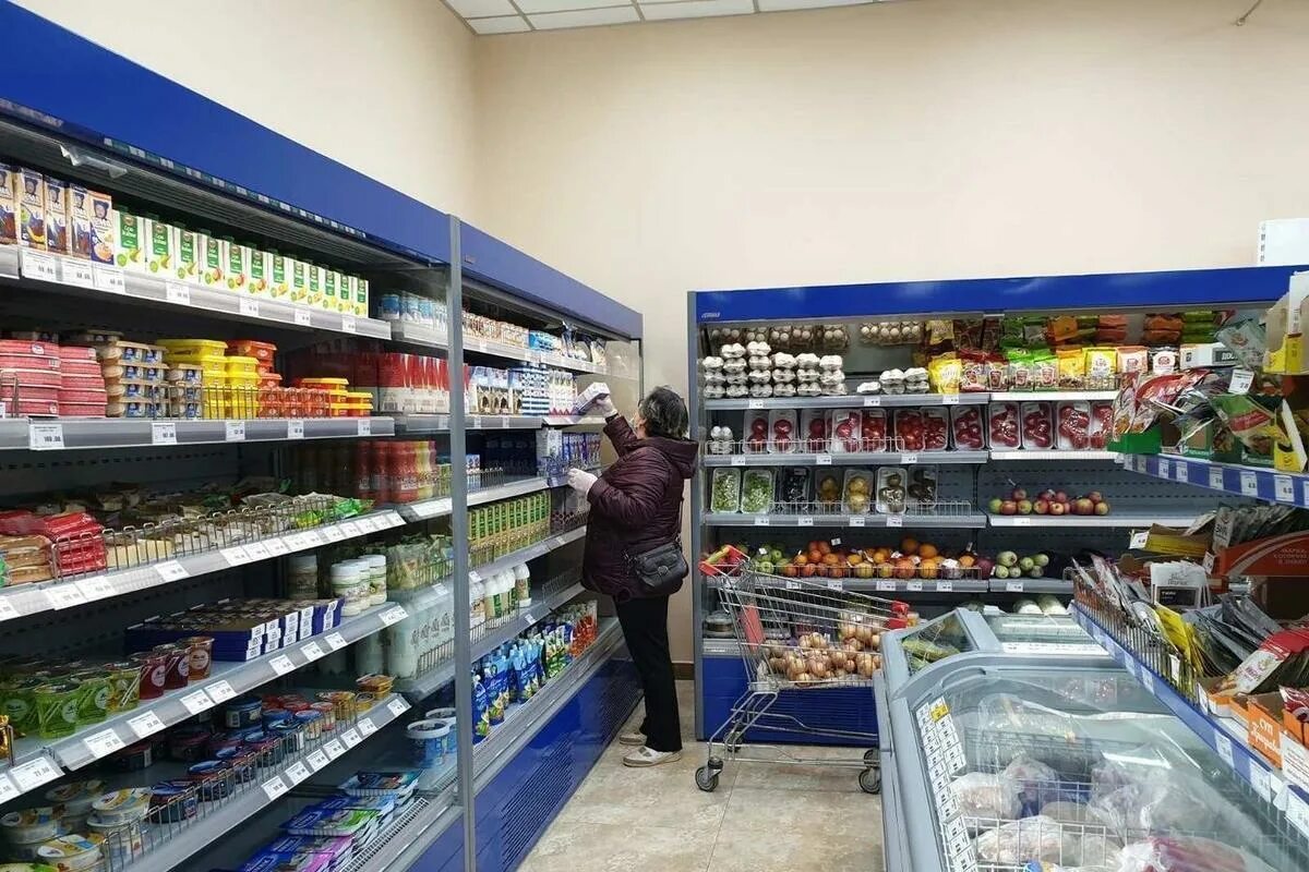 Салехард магазины. Салехард магазины продуктовые. Салехард магазины продуктов. Супермаркеты Салехарда. Совхозная салехард