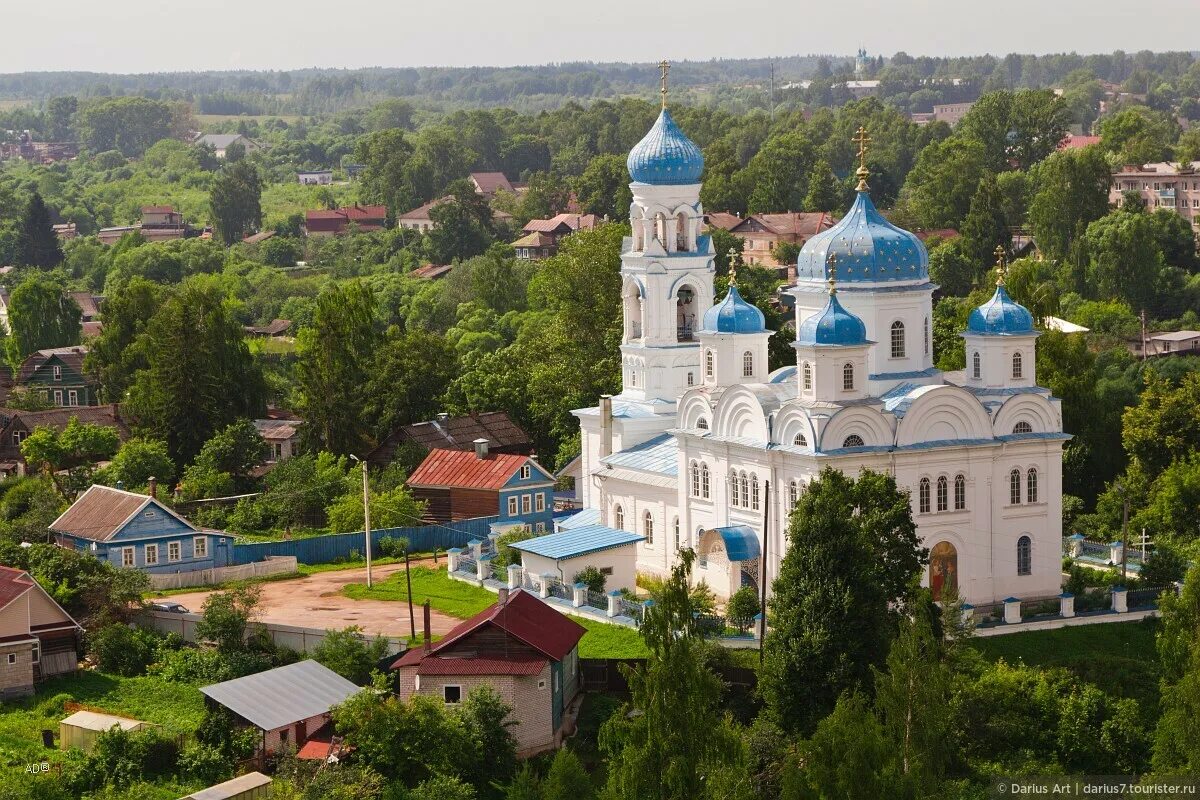 В каком городе находится торжок. Торжок. торжок город. торжок исторический центр.