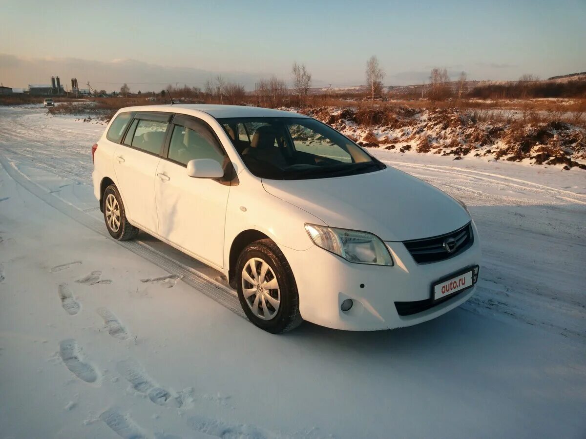 цвет 070 белый перламутр филдер. Toyota corolla fielder 2010. Toyota fielder 2010 белый. тойота филдер 2010. филдер 141 2010 рестайлинг.