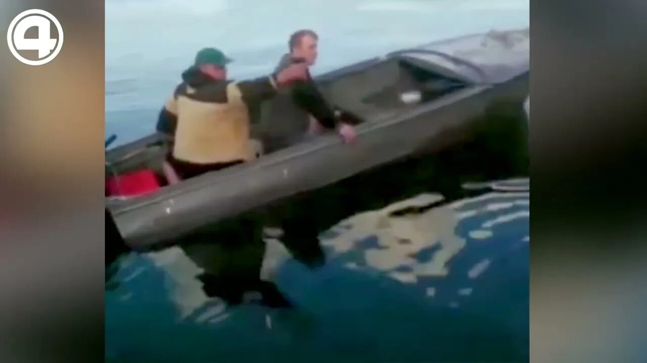После половодья. Каховское водохранилище трупы. Борисовский мост (село, приморский край). Поступил нелепо незатопленные берега. Затопка асбест.