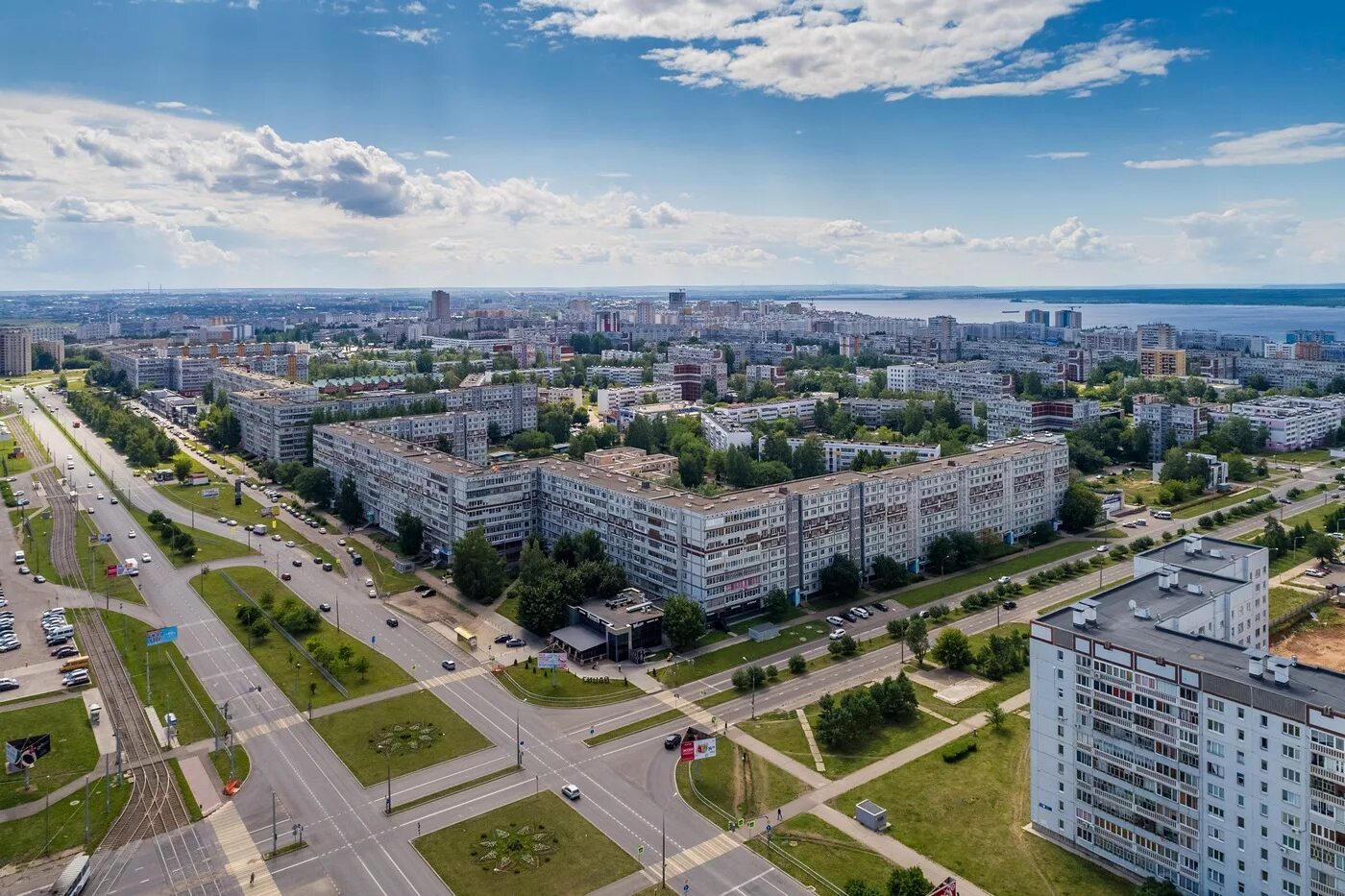 Набережные Челны центр города. Набережные Челны виды города. Набережные Челны с высоты птичьего полета. Город Набережные Челны с высоты. В набережных челнах на 2 недели