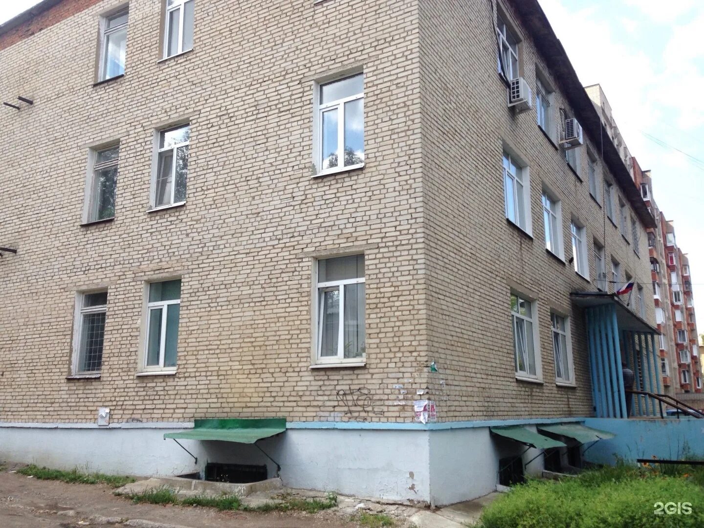 Станиславского 37а автозапчасти тула. Улица станиславского тула 6. Улица станиславского тула. Улица станиславского тула. 8а.