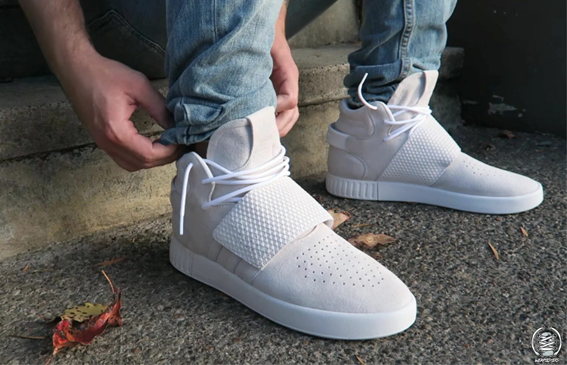 Invader отзывы. Кроссовки adidas tubular invader strap. адидас тубулар инвайдер. адидас тубулар инвайдер мужские. адидас тубулар замшевые.