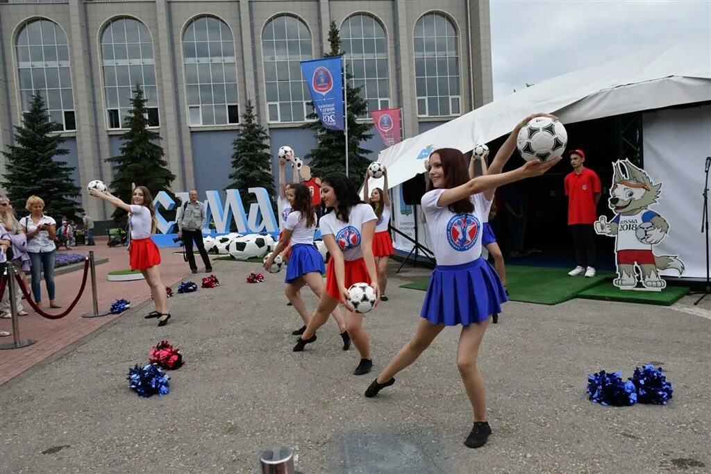 Самара арена рисунок. Fifa 2018 самара. Самара стадион чм 2018. Чм 2018 самара. Фифа 2018 самара.