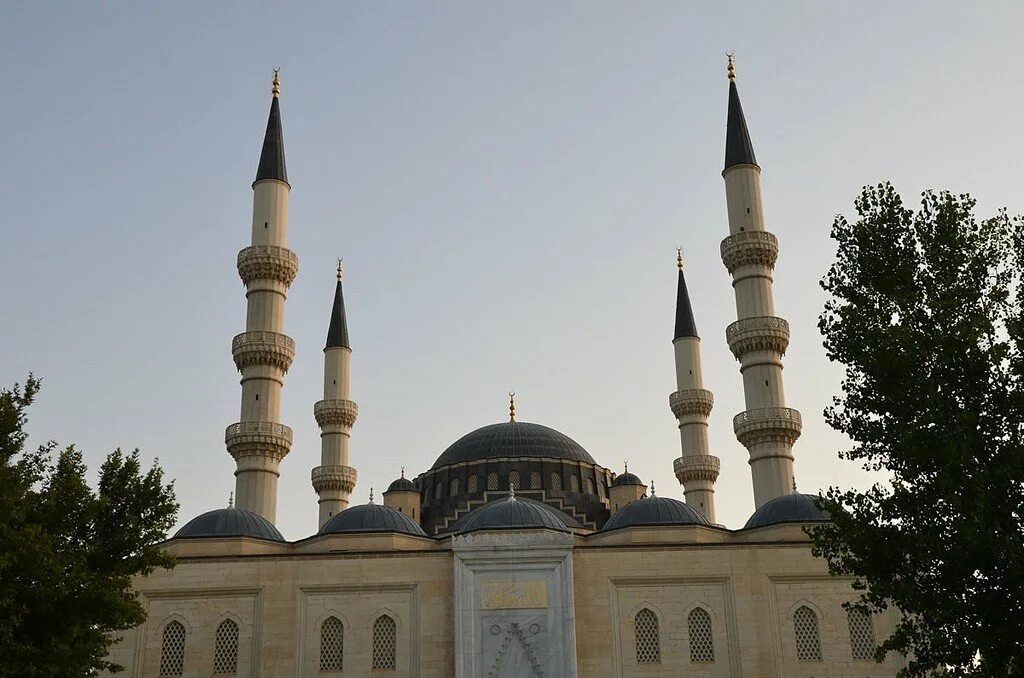 Мечеть эртогрулгазы. Мечеть эртогрулгазы туркмения. Мечеть эртугрул гази в ашхабаде. Мечеть эртогрулгазы ашхабад. Мечеть эртогрулгазы туркмения.