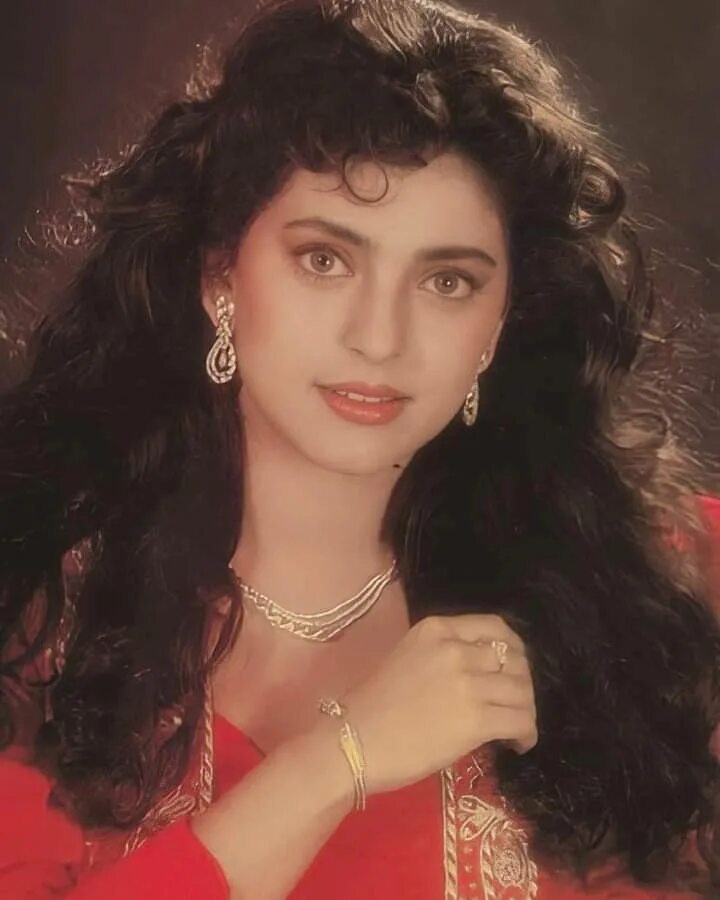 Juhi chawla джухи чавла. Джухи чавла в молодости. Джухи чавла фото. Juhi chawla фото. Джухи чавла актриса.