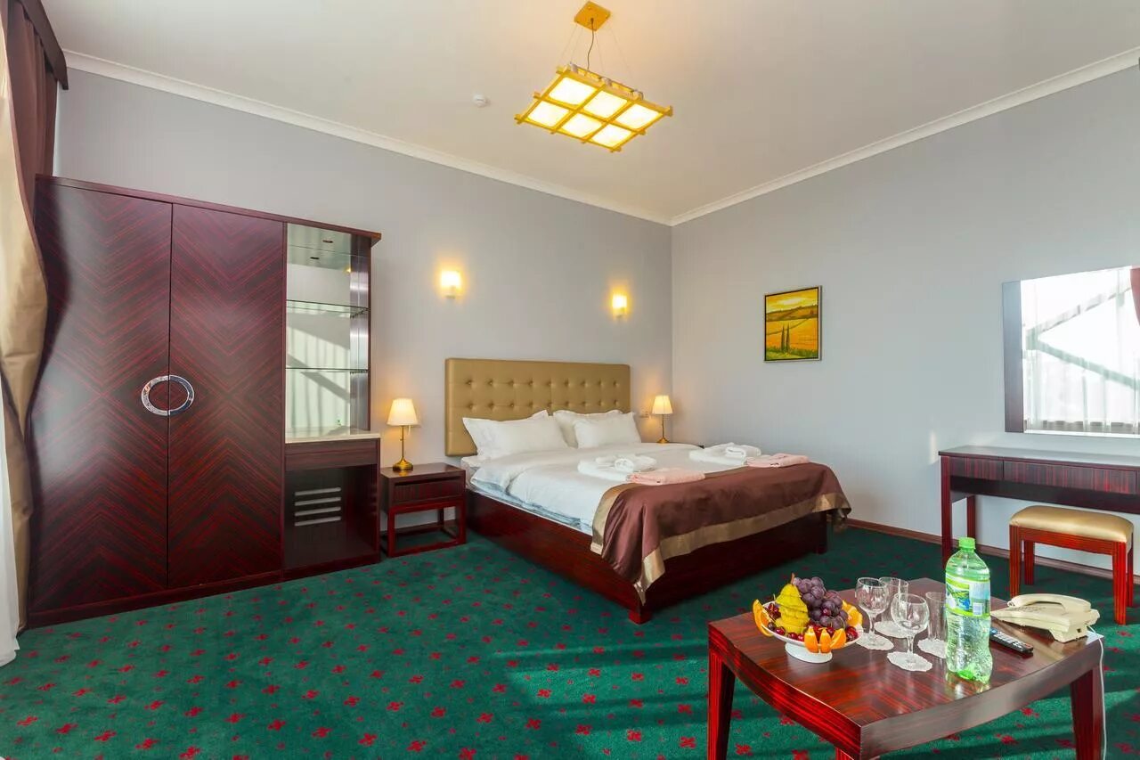 Wellness park 4. Веллнесс парк отель гагра. Wellness park 4. Велнес парк гагра. Wellness park hotel gagra 4 абхазия гагра.