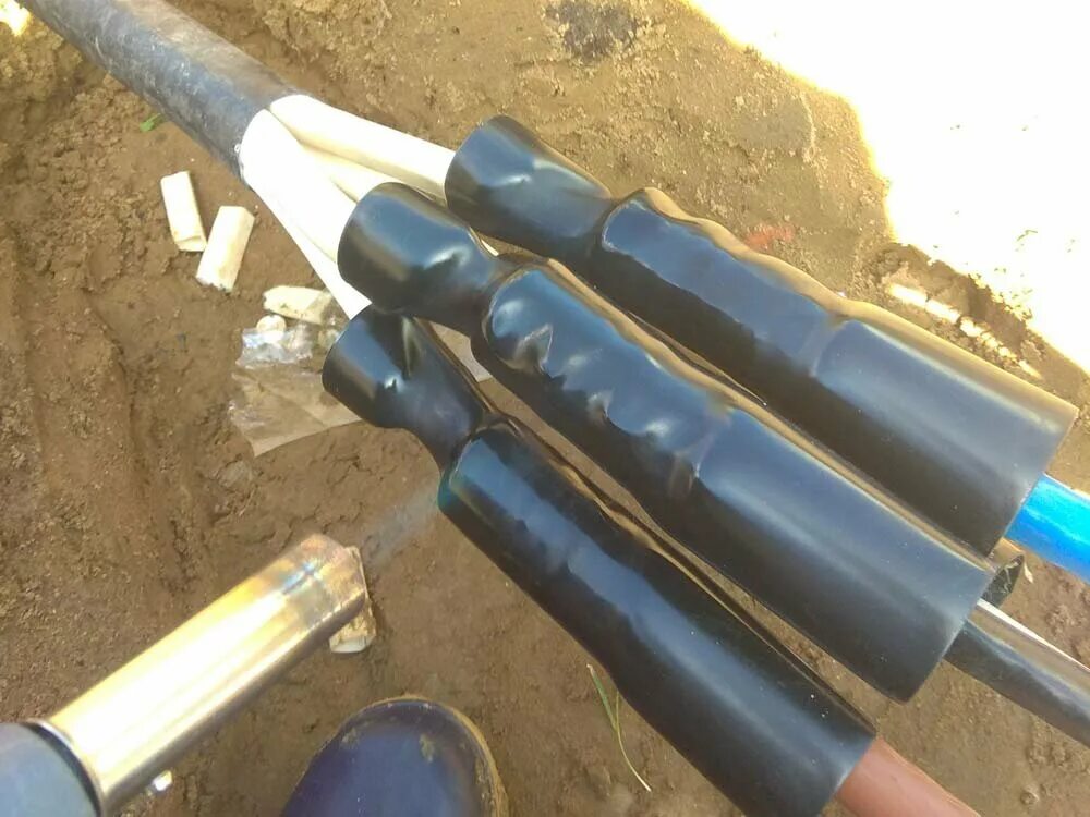 Муфта кабельная соединительная монтаж 5стп. Кабельные муфты соединительные 0. Установка муфты на кабель 10 кв. Монтаж концевой муфты 110 кв. Муфта для кабеля из сшитого полиэтилена 10 кв.