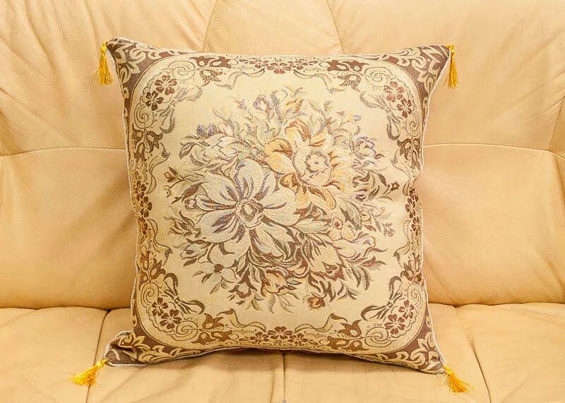 красивые наволочки. где наволочки. наволочки 70х70 ареа камино. валберис наволочки на подушки 70х70. декоративная наволочка.