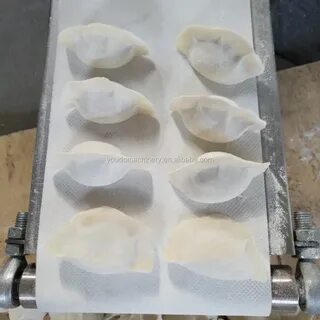 Машинка для лепки пельменей