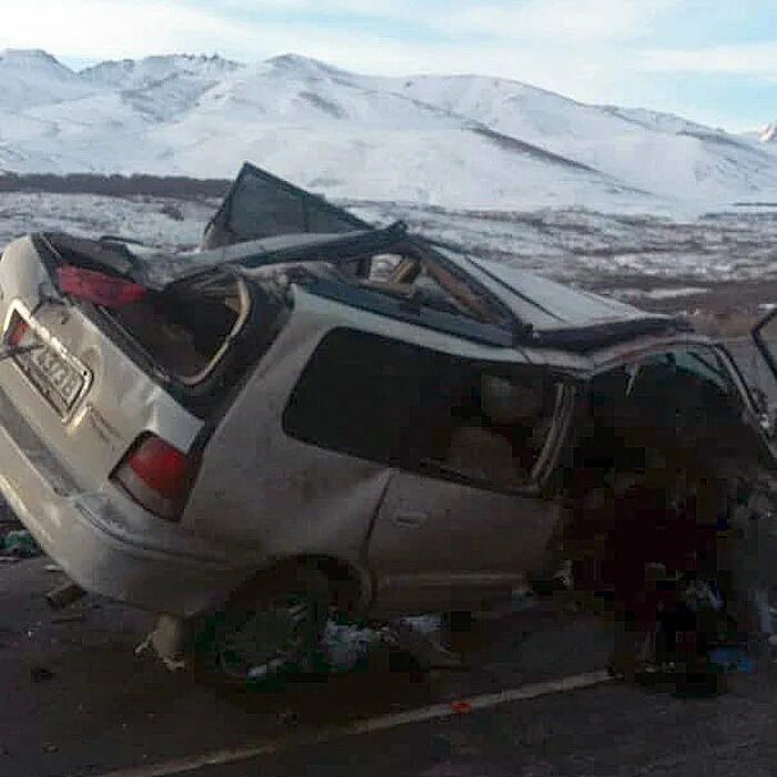 бишкек автомобиля авария. происшествия киргизии. бишкек ош ош бишкек. кумтор киргизия. ош бишкек жолундагы авария 2021.