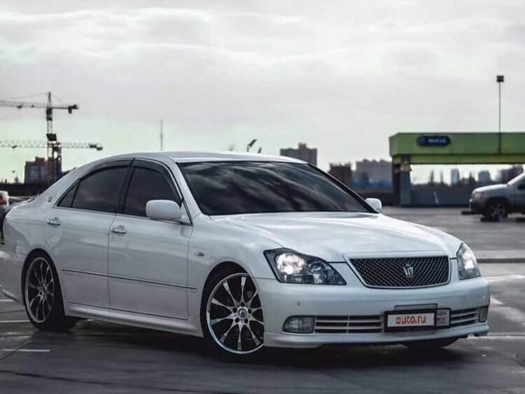 Toyota crown 180 athlete 3. Краун атлет 180. Toyota crown 180 athlete черный. Краун атлет 180. Краун атлет 180.