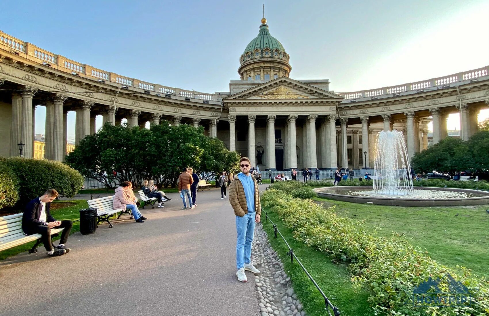 Какие достопримечательности посетить. Самые посещаемые места в питере. куда сходить в питере. питер куда сходить что посмотреть. самые красивые места питера которые стоит посетить фото.