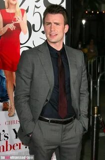 Chris evans shoe size