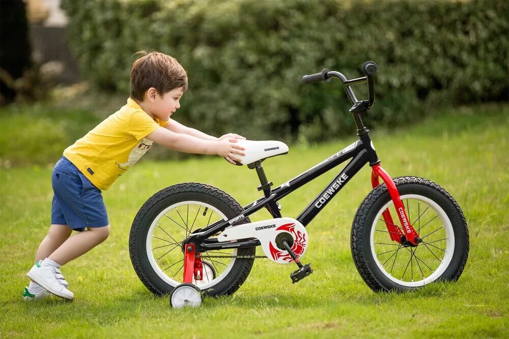 Детский bike. Kids велосипед. Спортивный велосипед для детей. Бмх для детей. Велосипедный спорт ВМХ детский.