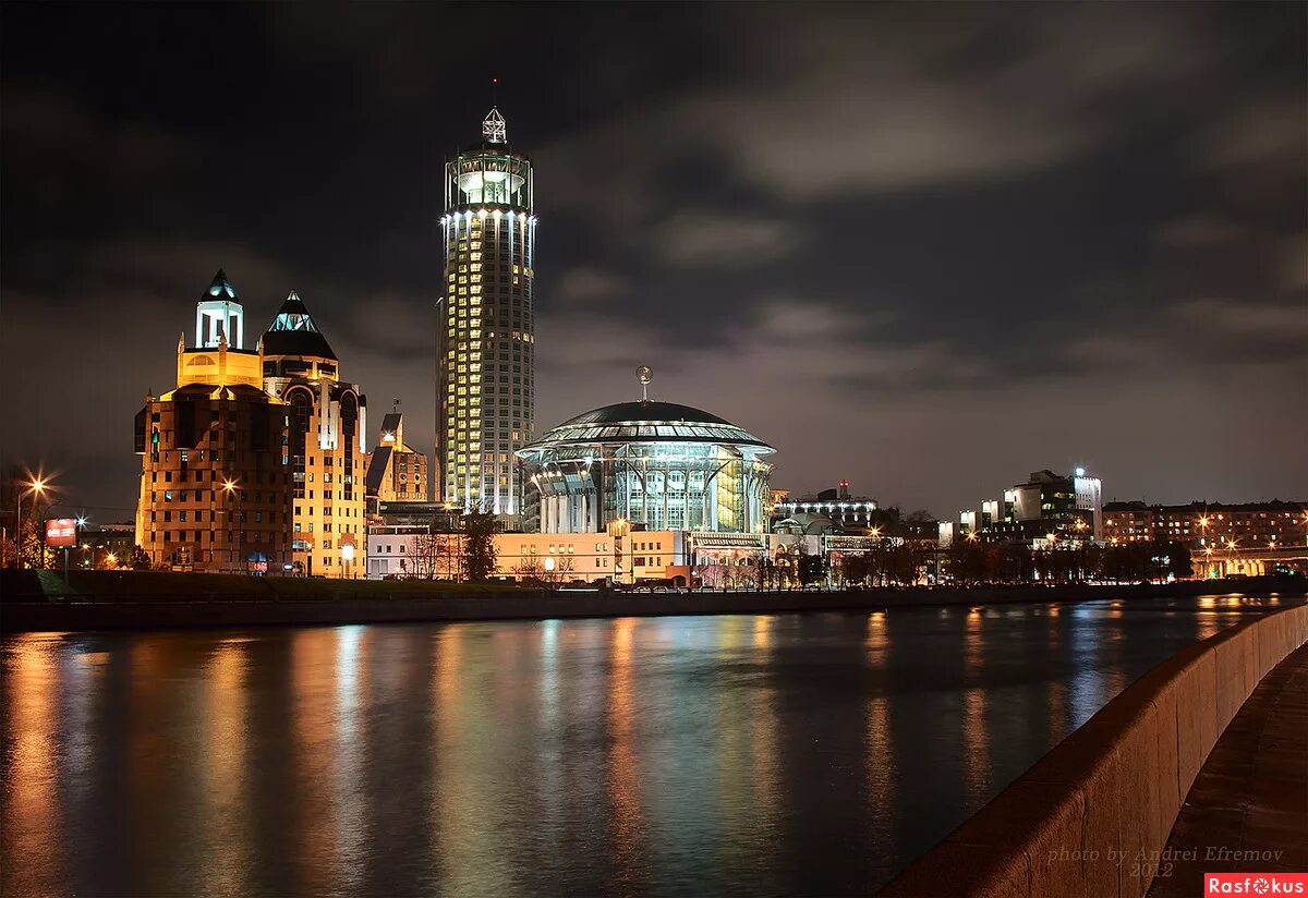 москва, космодамианская наб. космодамианская наб. здание ммдм павелецкая. ммдм, светлановский зал москва,космодамианская наб,дом 52,стр. 8, м.