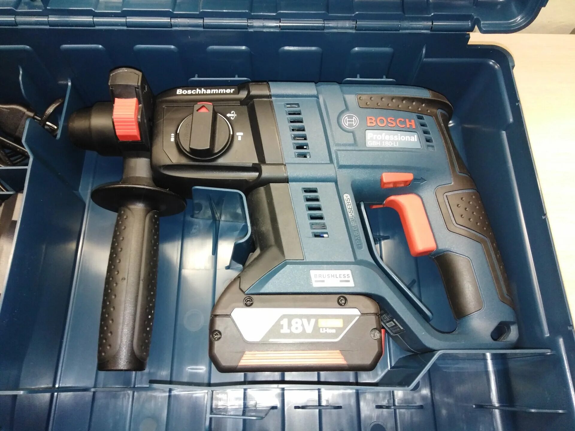 Gbh 180 li. аккумуляторный перфоратор bosch gbh 180-li кейс. Gbh 180 li. Bosch gbh 180-li. Gbh 180 li.
