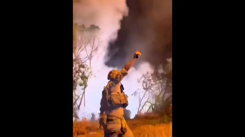 за дарью дугину 333. взорвали машину дарьи дугиной. наталья вовк шабан. дарья дугова боевая подруга. залп огня за дугину.