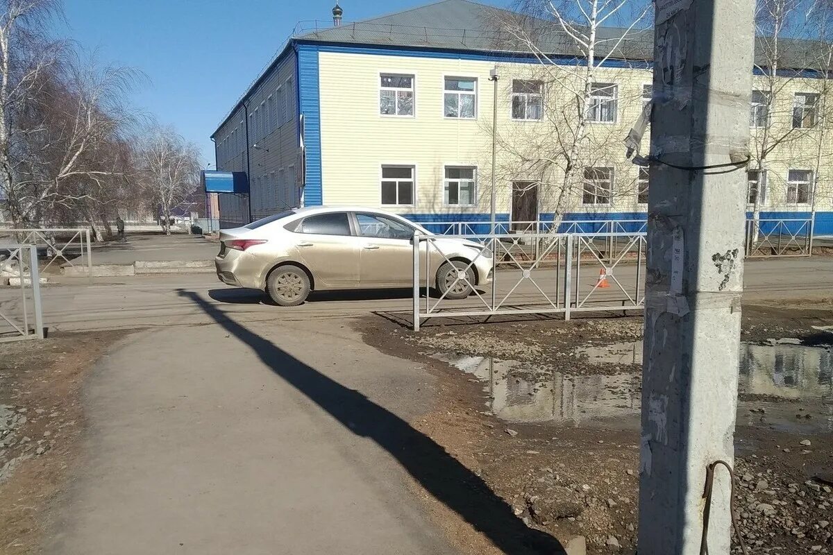 Гостиница парус сорочинск. Жд вокзал сорочинск. Сорочинск фото города. Достопримечательности сорочинска оренбургской. Достопримечательности города сорочинска.