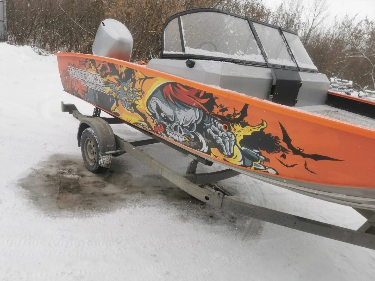 Тактику 500. Катер тактика 500 dc. Алюминиевая лодка тактика-500 dc. Катер алюминиевый тактика 500. Катер тактика 500 dc.