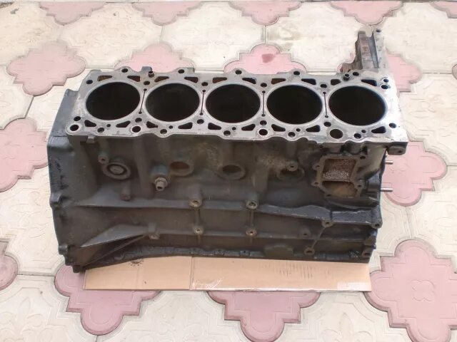 Блок двс 501 мерседес. Блок двигателя мерседес ом 642. Блок цилиндров mercedes w203 2,5 л. Блок двигателя мерседес актрос ом 501. Блок двигателя мерседес 271.