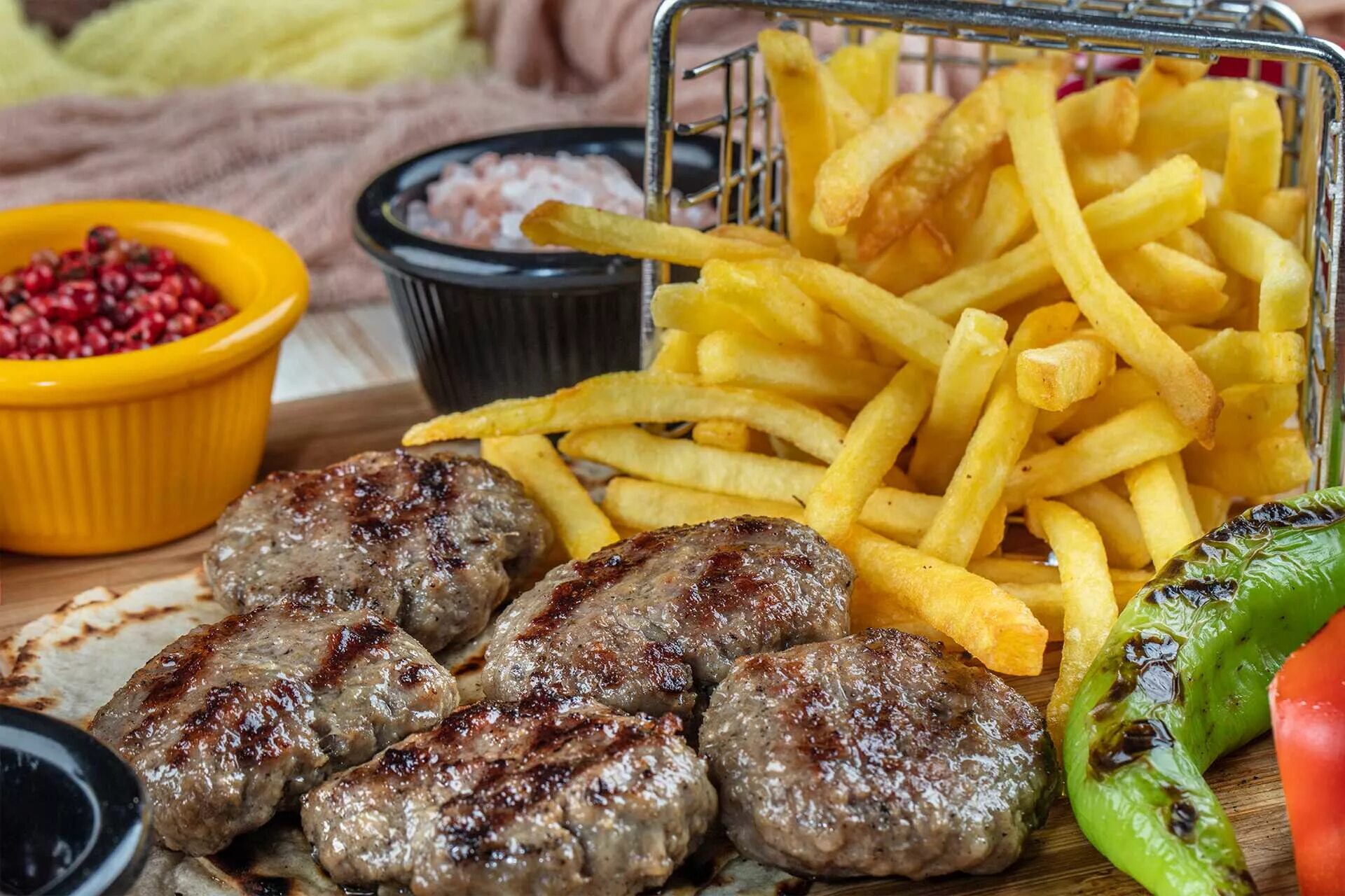 Чайхана баракат котельники меню. Кебабы банкет. Кофте с меню. Меню бек. Меню бек.