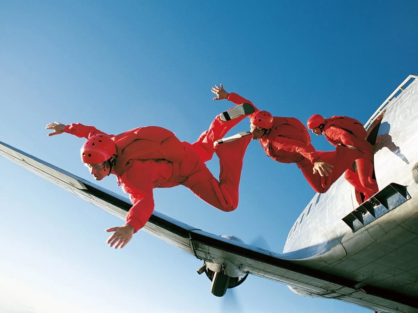 Свободный полет картинки. Plane jump. Plane jump. Прыжок с парашютом из самолета. Прыжок с парашютом свинка пеппа.