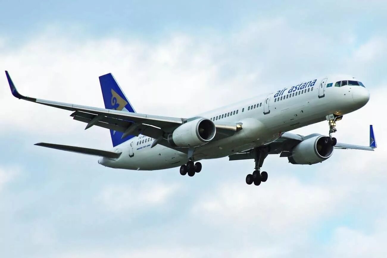 авиабилеты флай арыстан. шымкент авиа. астана с самолета. Bek air flight 2100. шымкент авиа.