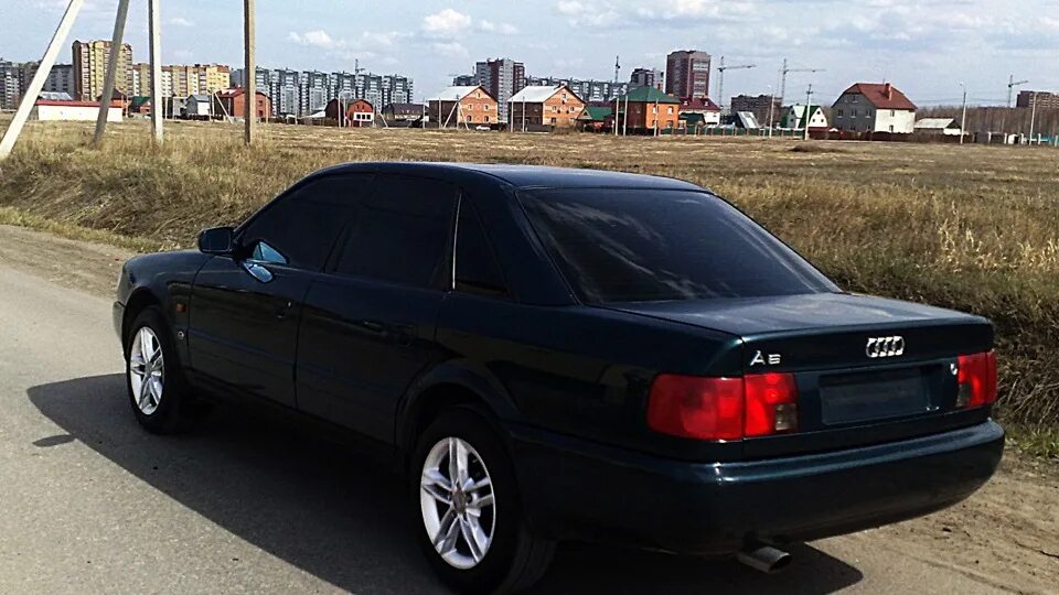 Купить б/у Audi A6 II (C5) 1.8 MT (150 л.с.) бензин механика в Москве: синий Ауд