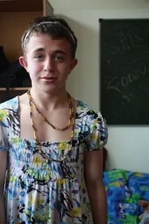 Мальчик который переоделся в девочку