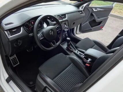 Skoda octavia салон