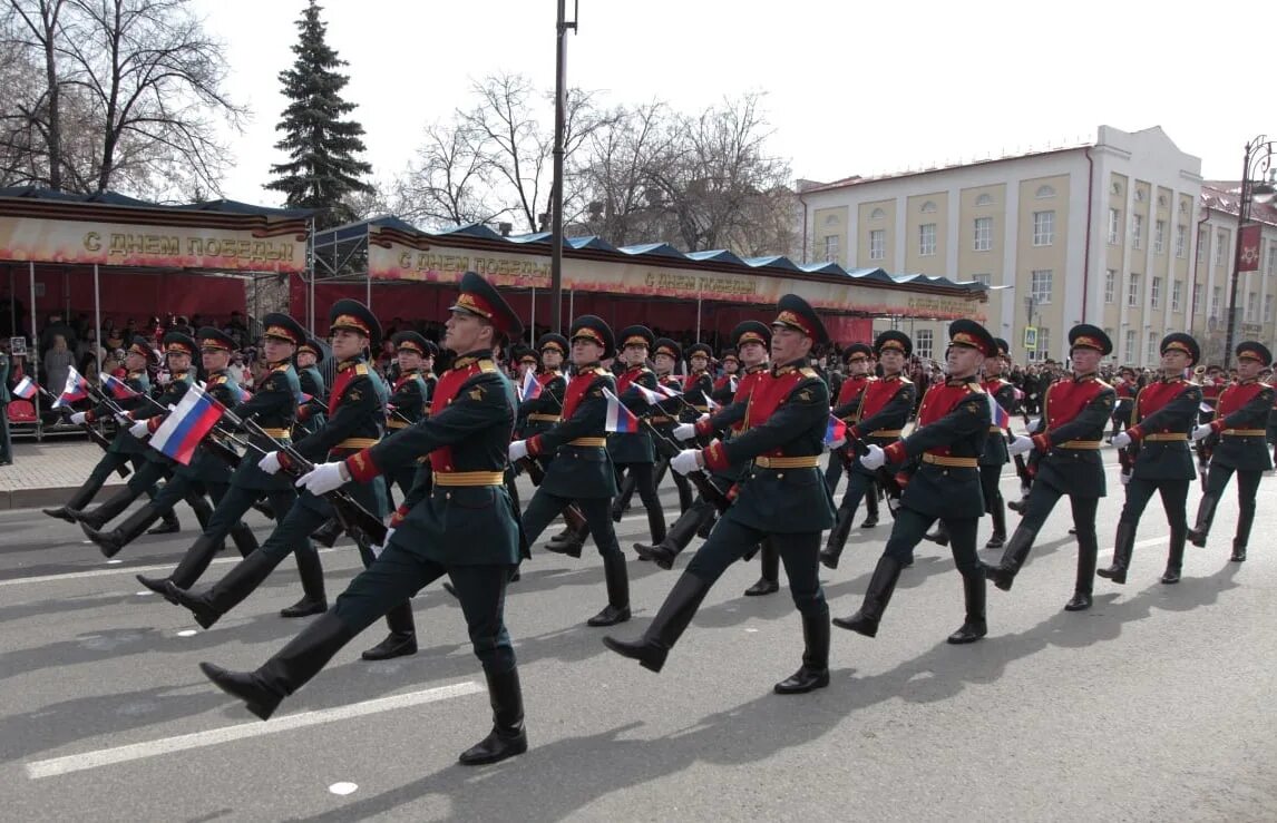 6 мая казань. Репетиция парада 9 мая 2025. парад победы 9 мая тюмень. репетиции парада тюмень. военный парад.