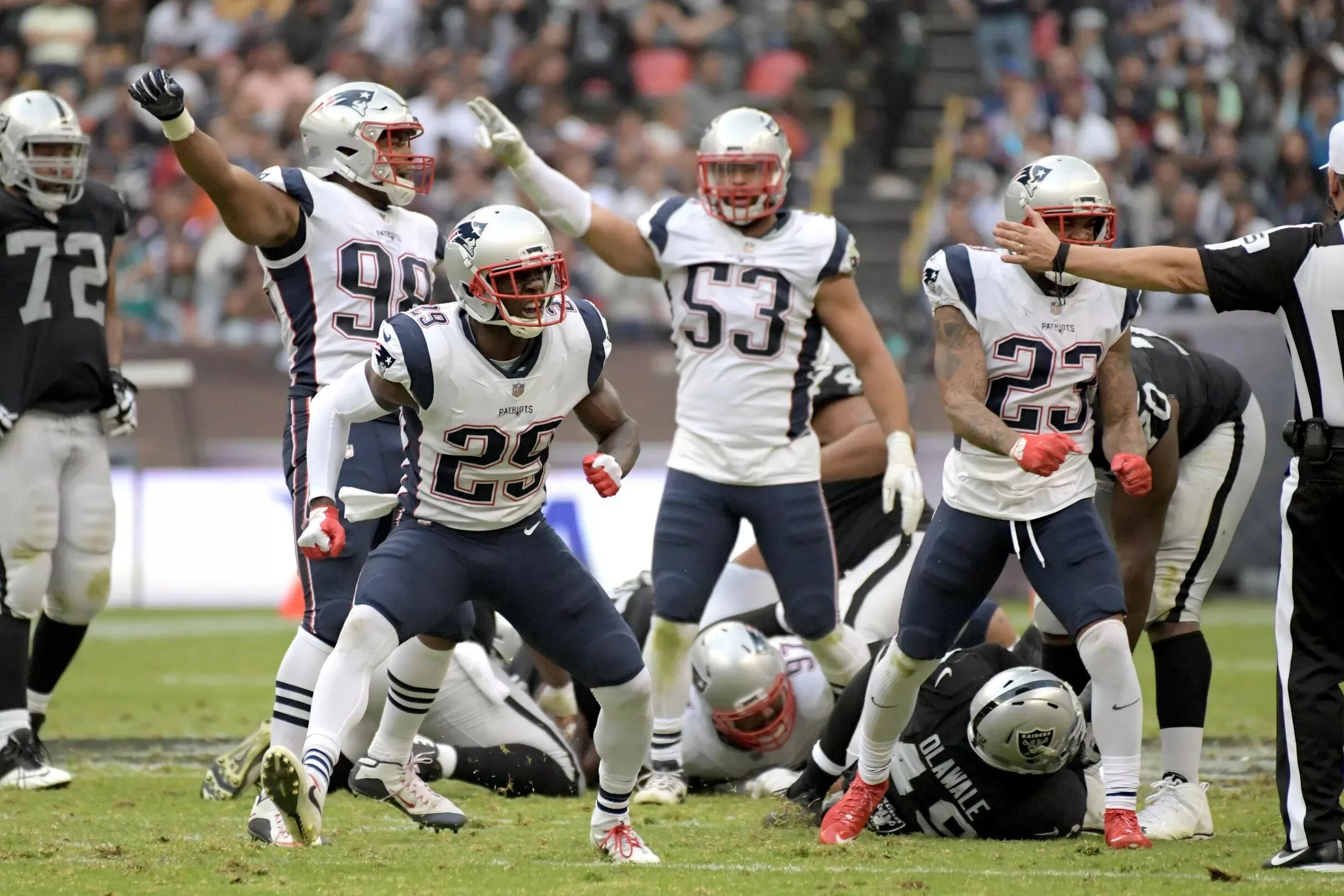 Boston patriots. Герб профессии. Nationalists and patriots armed defend europe. New england patriots red jersey. Boston patriots.