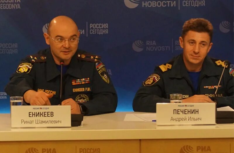 Директор департамента надзорной деятельности мчс. Еникеев мчс. Уволят из мчс. Директор департамента надзорной деятельности мчс. Директор департамента надзорной деятельности мчс.