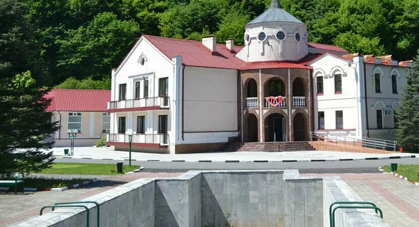 Юннатов 5 пансионат для престарелых майкоп. Дом инвалидов майкоп. Дом инвалидов майкоп. Дом инвалидов стерлитамак. Дом инвалидов майкоп.