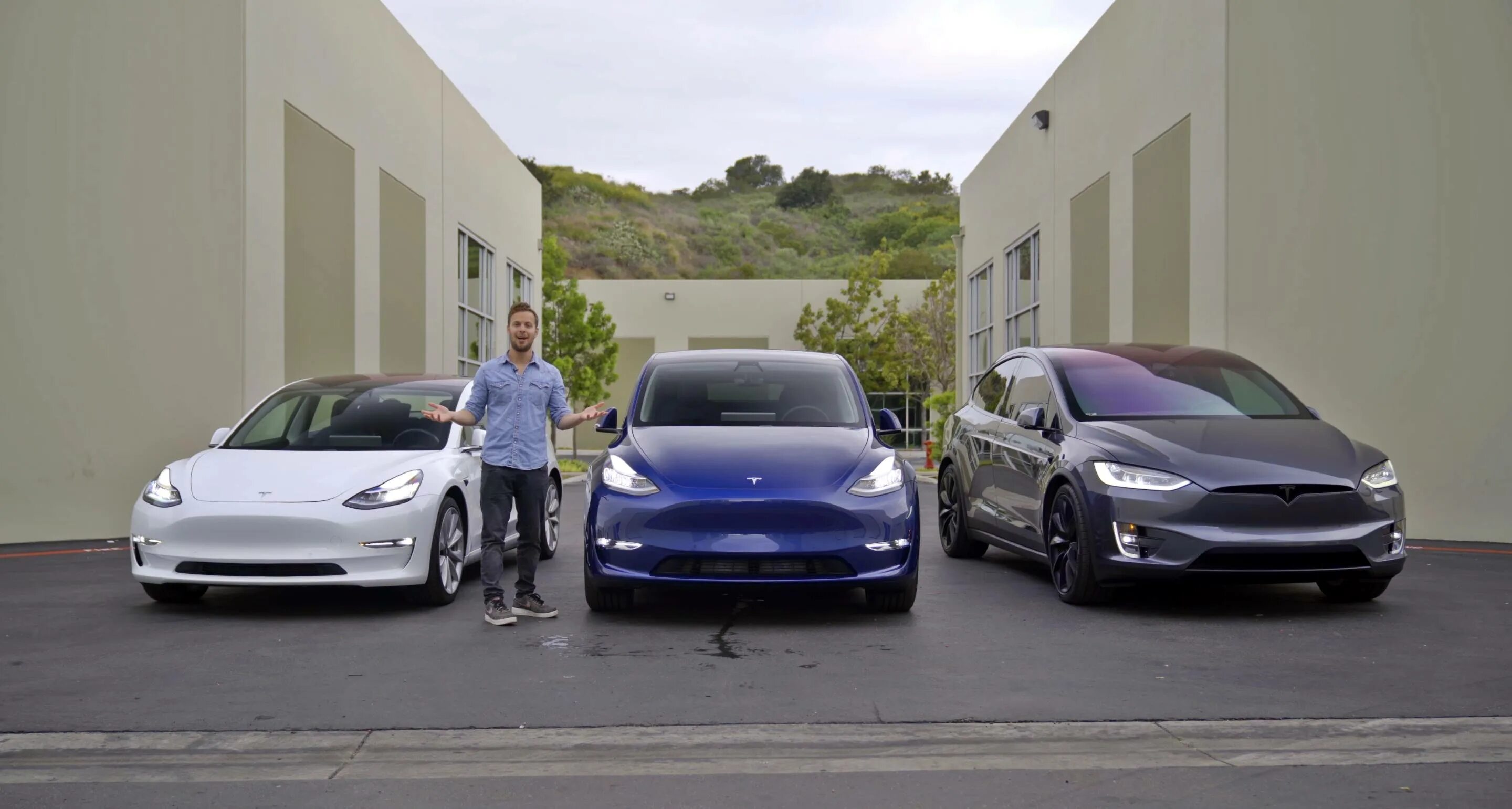 Tesla model y Performance 2022. Tesla model y Performance. Tesla model 3. Tesla model y Performance 2023.