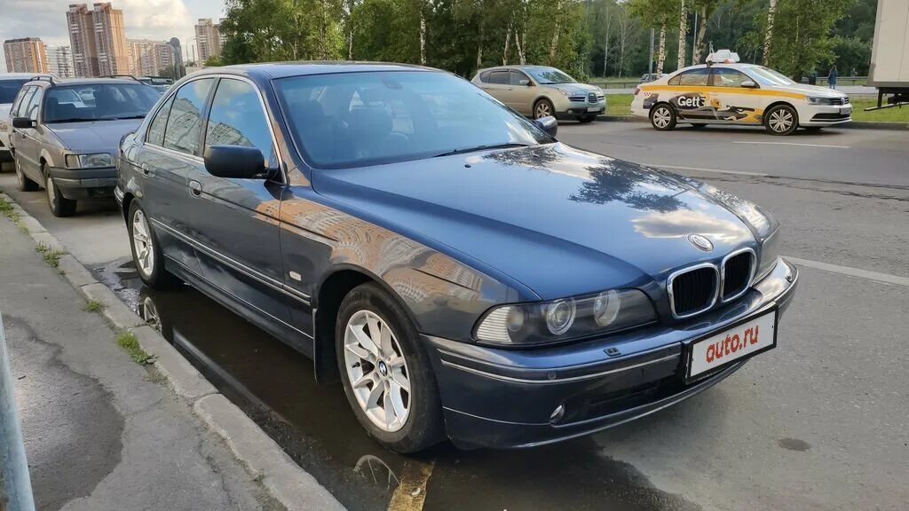 Авито бу бмв москве. Бмв 525 39 кузов. bmw 5 седан 2002. bmw 525 38. bmw 525 39 кузов.
