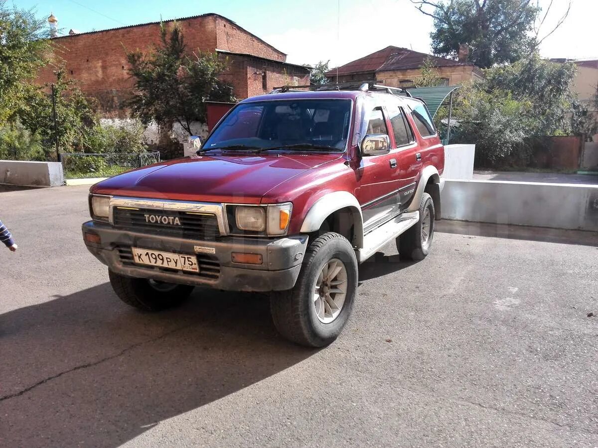 Дром продажа тойота сурф. Toyota Hilux Surf 1990. Тойота Сурф 1990 года. Toyota Hilux Surf 2.4 дизель. Тойота Сурф 1990 трехдверный.