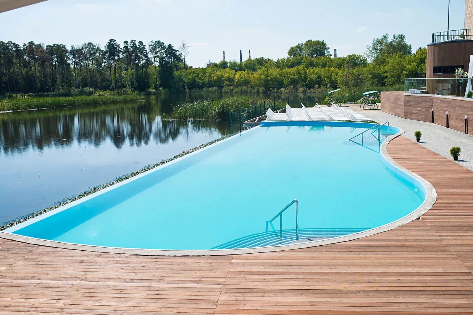 территория фитнеса новокосино. парк-отель «zvenigorod» звенигород. сколько бассейнов на территории парк отеля. парк отель звенигород бассейн. парк отель «zvenigorod park-hotel.