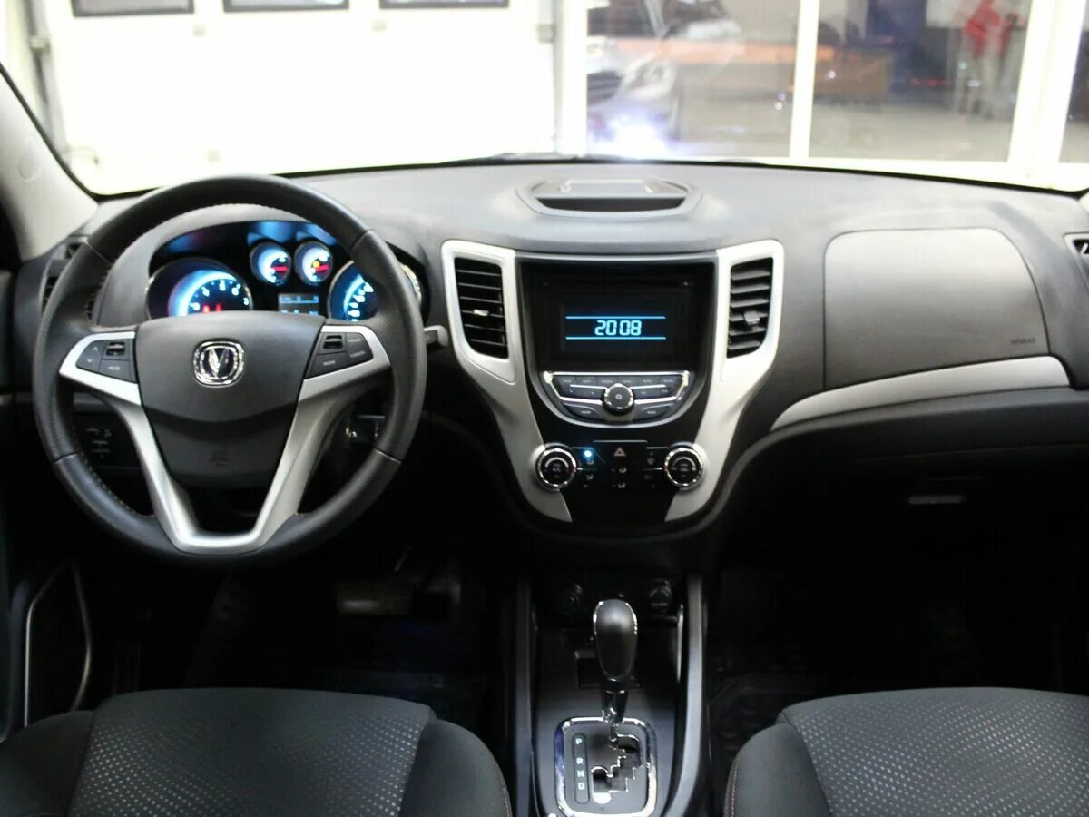 Changan cs35 1. Changan cs55. Changan 2000 ud. Установка сторонних приложений changan. Чанган автомобиль 1.