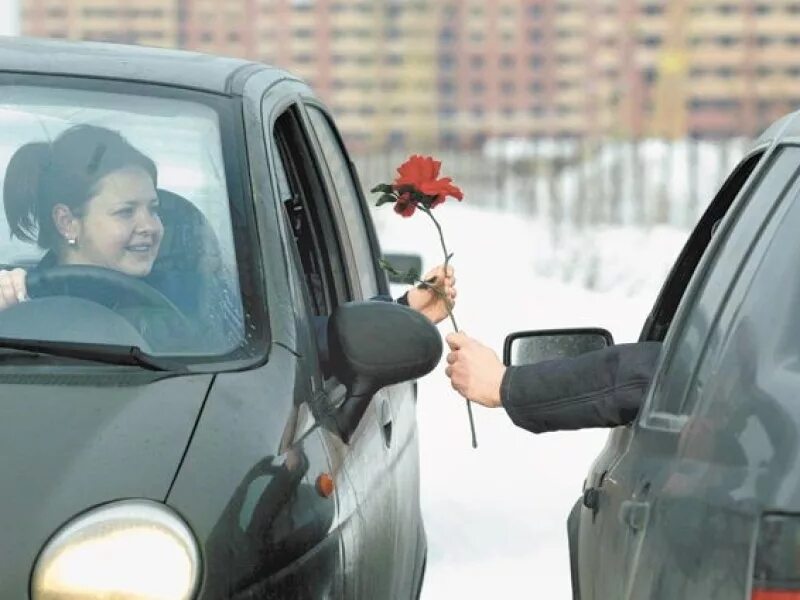 Преподаватель автомобиля. Вежливость на дороге. Этикет водителя. Общение водителей на дороге. Этика поведения водителя на дороге.